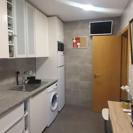 Afonso Galo Guest Apartments II Almada Exterior photo