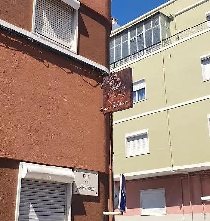Afonso Galo Guest Apartments II Almada Exterior photo